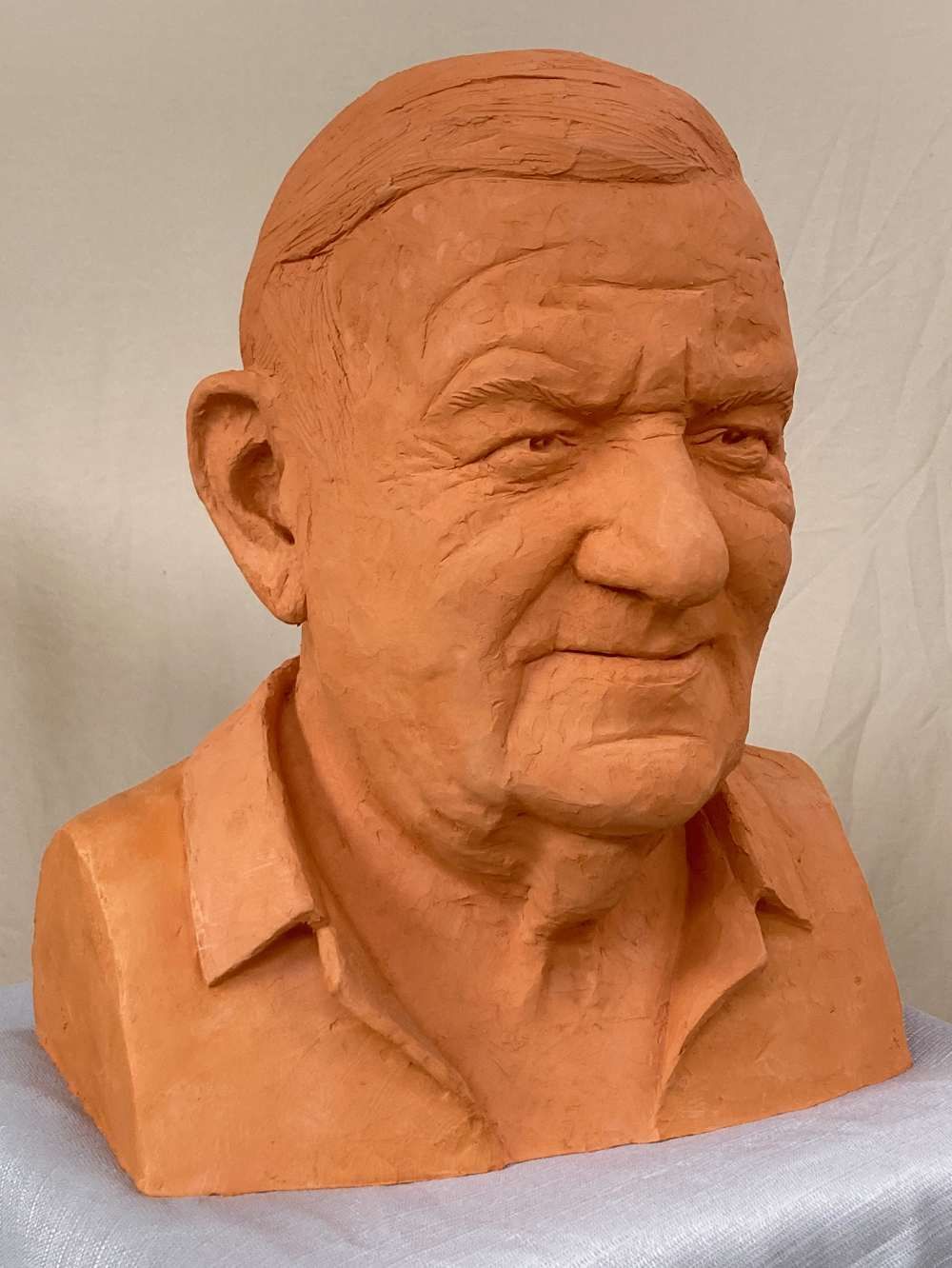 Sculpture buste terre cuite "Gérard L." par Olivier delobel